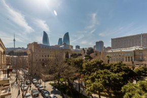 Azneft Square Flame Towers View Apartment